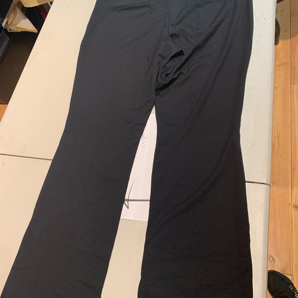 Le Chateau Black Women's Pants - Picture 3 of 3